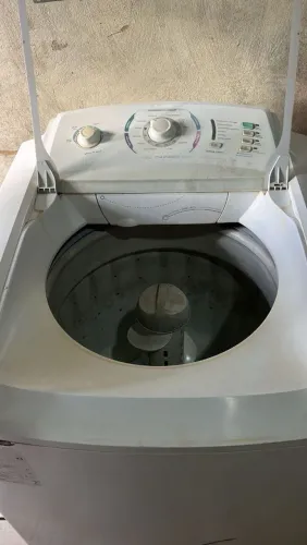 Vendo máquina de lavar 12 kilos