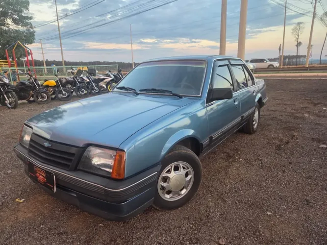 Chevrolet Monza Sl/e SR 2.0 1990