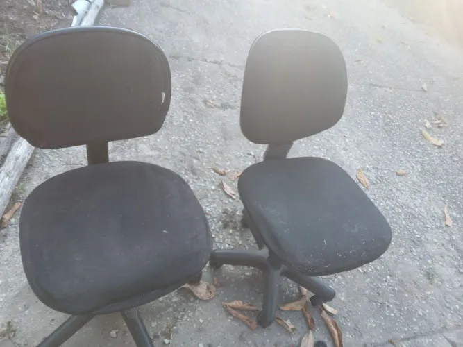 2 cadeiras escritório