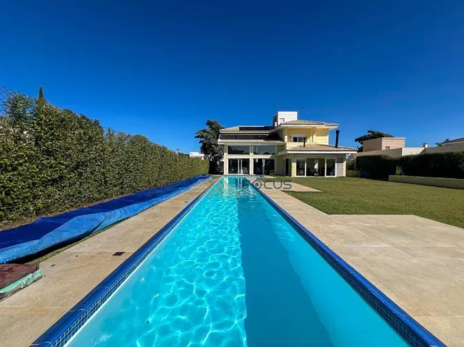 Casa com 4 dormitórios à venda, 307 m² por R$ 3.680.000,00 - Portal do Japy Golf Clube - C