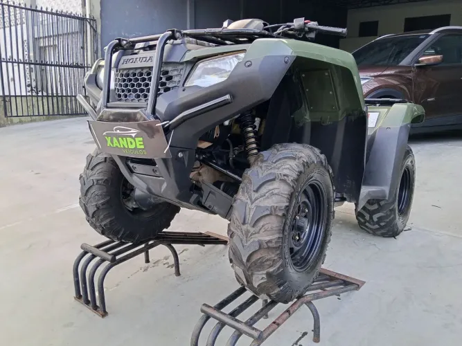 Quadriciclo HONDA Fourtrax 4x4 2025