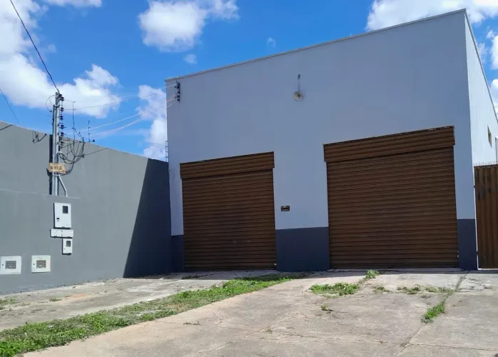 ALUGO GALPÃO/ SALA COMERCIAL