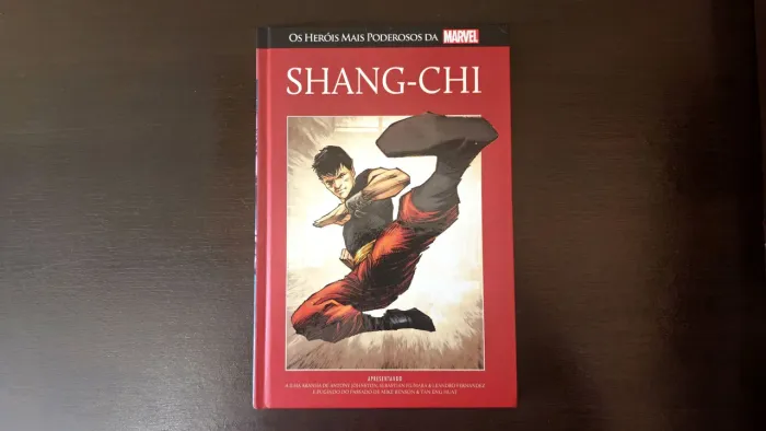 Shang-Chi - Nº 42 - Salvat Capa Vermelha - Marvel
