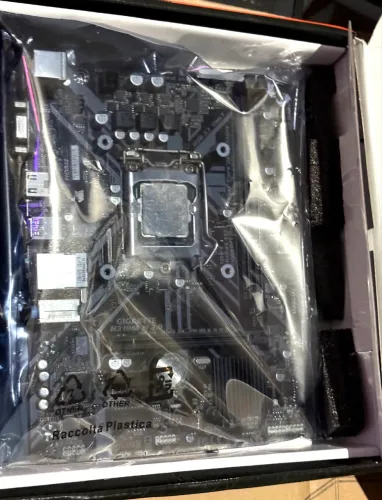 Kit I5 9400F, Gigabyte H310m H2.0, Water Cooler 240mm