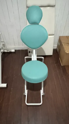Cadeira para Sobrancelha e Maquiagem Design de Sobrancelhas Verde Claro