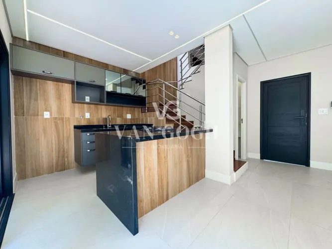 Casa com 2 suítes no condomínio Villa Girassóis em Holambra.