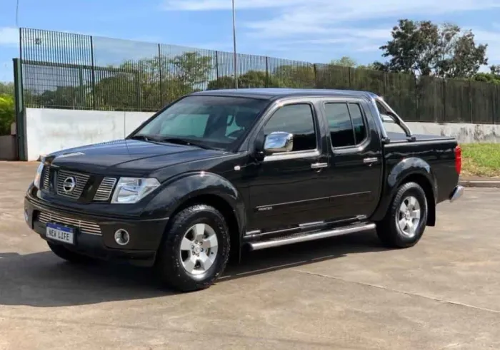 Nissan Frontier XE CD 4X2 2.5 TB Diesel 2013