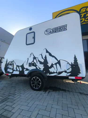 Locação de trailers a partir de R$ 490,00 a diária.