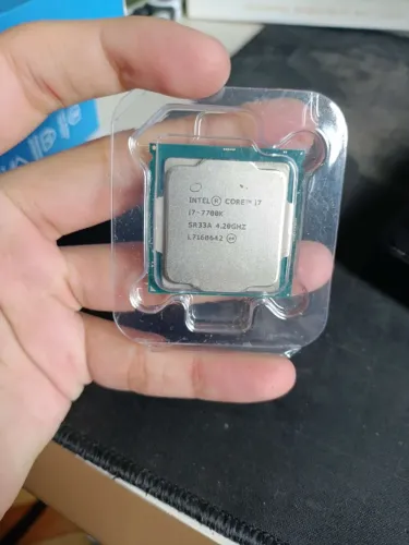 Processador gamer Intel Core i7-7700K