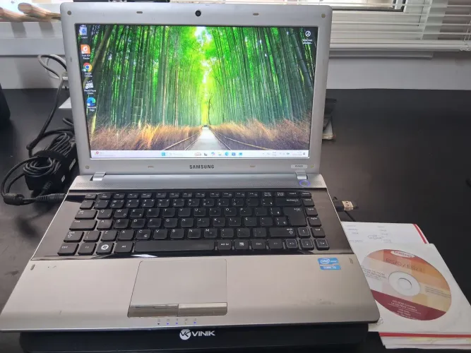 Notbook Samsung RV420