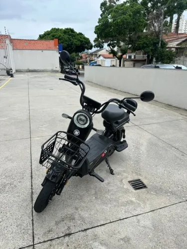 Moto elétrica 800W - 2024