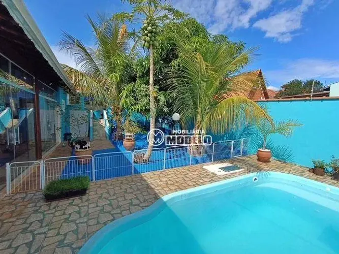 Casa com 4 dormitórios à venda, 234 m² por R$ 700.000,00 - Mariluz - São Pedro/SP