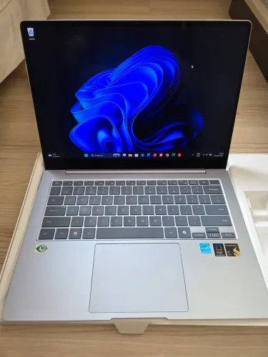 Galaxy book 4 edge