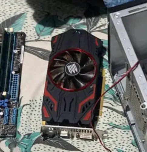 Placa de Video GTX 550 TI 2 GB