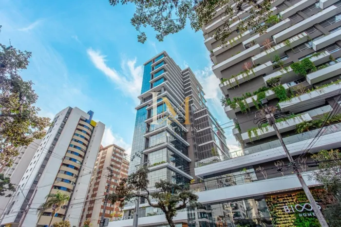 Apartamento Residencial de Alto Padrão | 42,20 m² | Localização Nobre em Curitiba