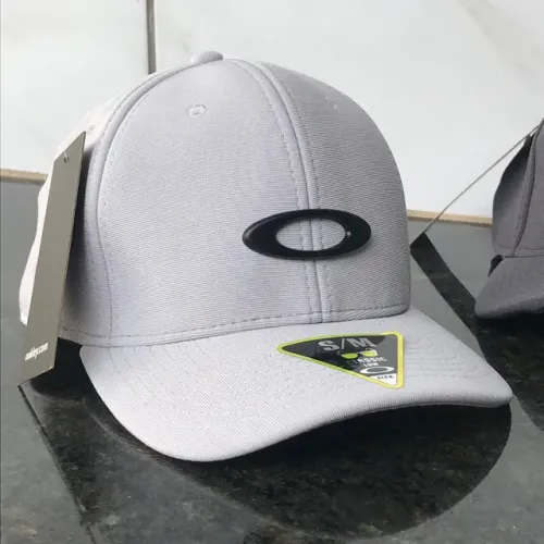 Boné oakley tincan