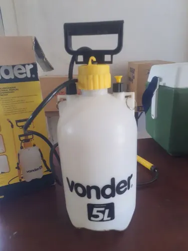 Borrifador de Jardim Vonder 5 Litros