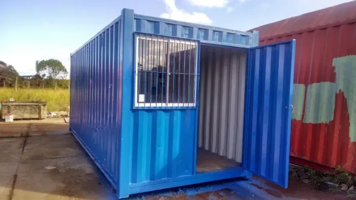 Container Customizado.