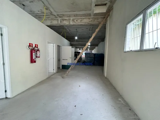 Aluguel de terreno comercial para BTS Pinheiro Machado Santos SP