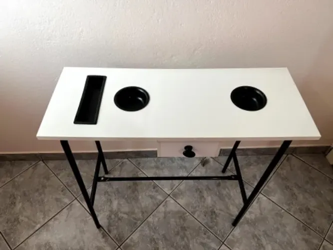 Mesa de Manicure Desmontável