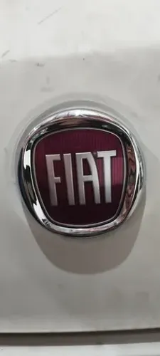 Emblema maçaneta tampa traseira Bravo Grand Siena 2013
