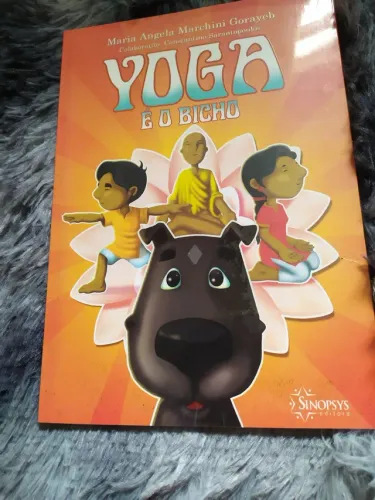 Livro infantil Yoga é o Bicho 