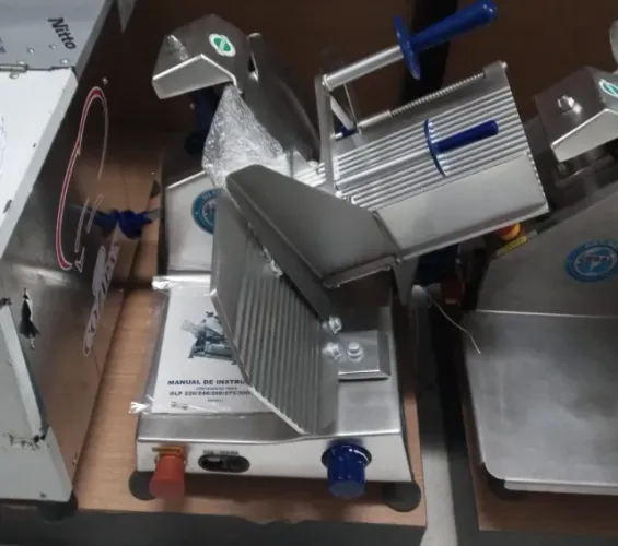 Cortador de frios GLP 300 - Gural - Sadi Jr