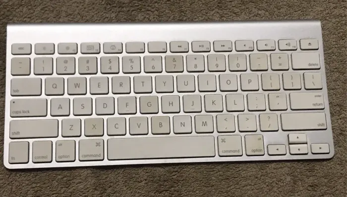 Teclado Apple Wireless Keyboard