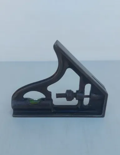 Esquadro Combinado s/ a régua