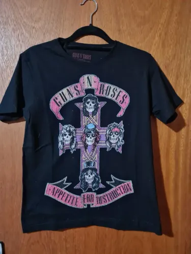 7 Camisetas Masculina tamanho 14 e 16 anos