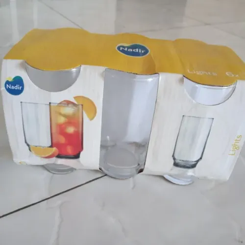 Jogo de 6 copos Nadir ainda no pacote