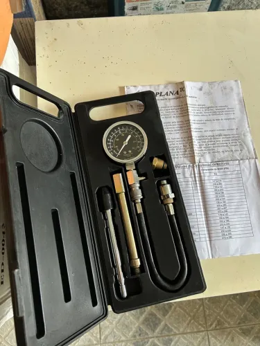 Kit Teste de Compressão de Motor