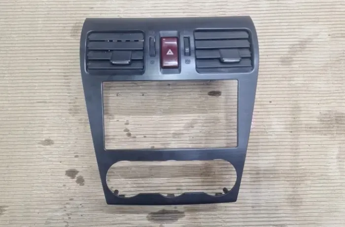 Moldura Central Difusor De Ar Subaru Xv