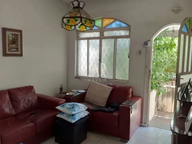 Casa à venda, 4 quartos, 1 suíte, Santo Antônio - Belo Horizonte/MG
