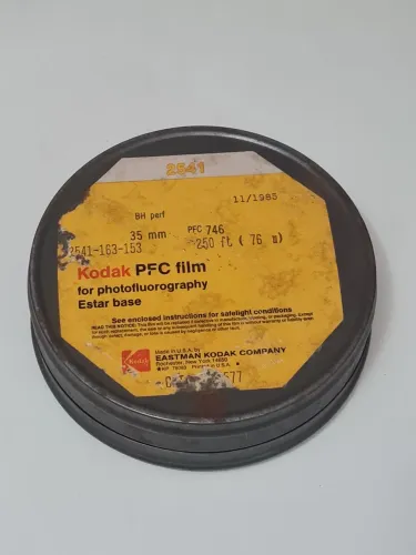 Caixa Filme Kodak PFC 35 mm - antiga 11/1985