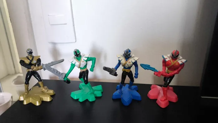 Power Rangers Samurai - Bonecos Colecionáveis
