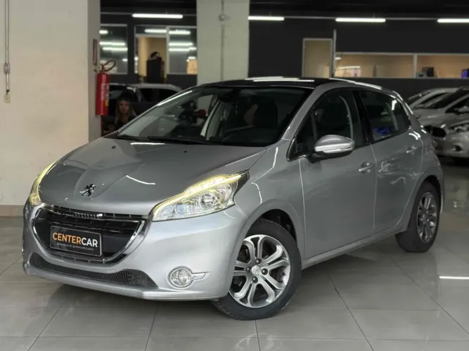 Peugeot 208 Griffe 1.6 Flex 16V 5P Aut. 2015