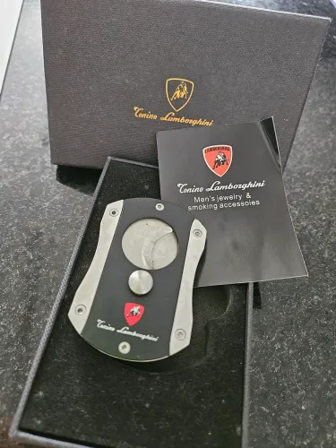 Cortador de charuto Tonino Lamborghini