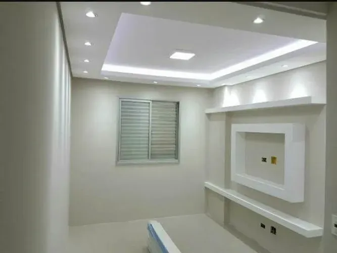 BRANCO GESSO E DIVISÓRIAS