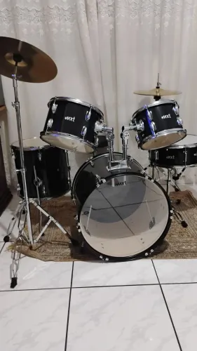 Vende/troca-se Bateria Acústica - MXT MB120P