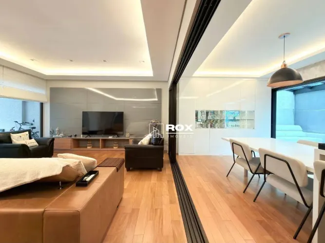 Casa em condomínio, mobiliada, 4 suítes à venda - Santo Inácio - Curitiba/PR