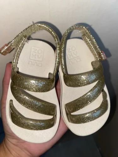 SANDÁLIA BEBÊ DOURADA