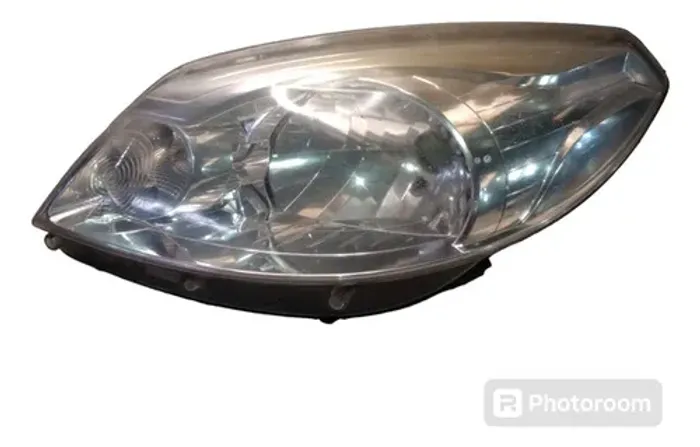 Farol Esquerdo Sandero 2008 A 2011 Com Det
