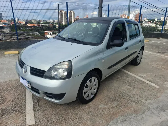 Renault Clio 1.0 Authentique 16v imperdível!!!