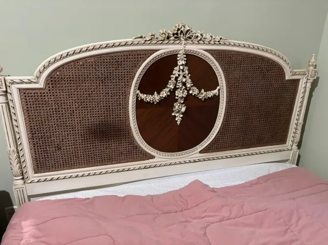 Cama