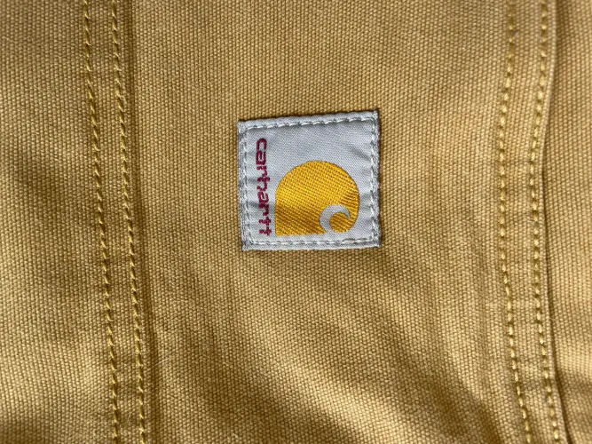 Vende se calsa comprei no Canadá 