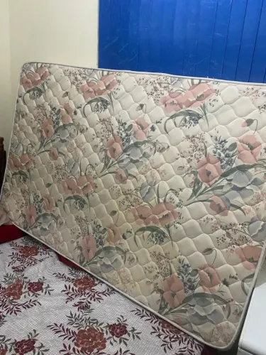 Colchão Casal Floral - Conforto e Estilo para suas Noites