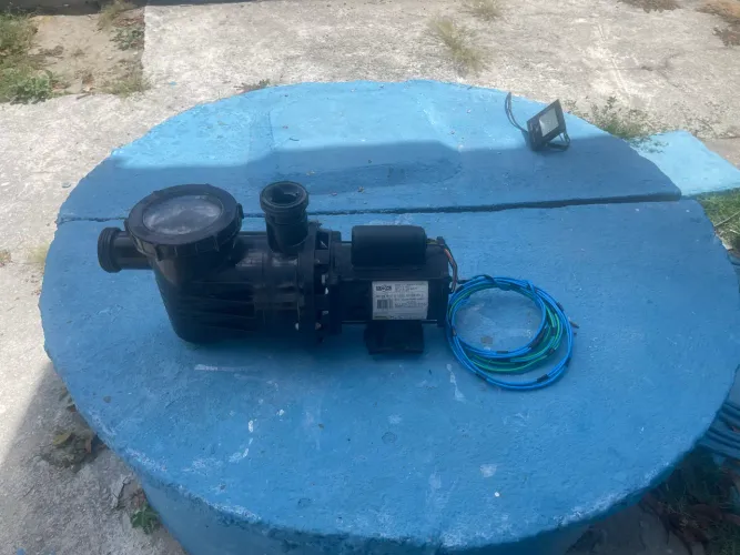 Motor para aspiração de piscina