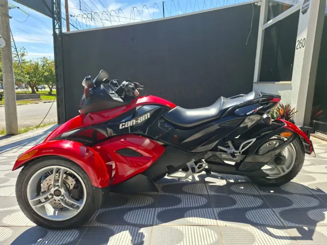 BRP CAN AM SPYDER RS AUTOMÁTICO APENAS 8 MIL KM RARÍSSIMO 