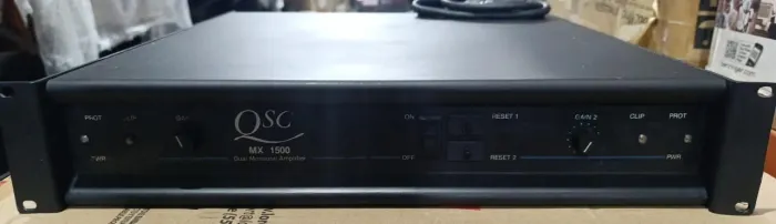 Amplificador de Potência QSC MX 1500